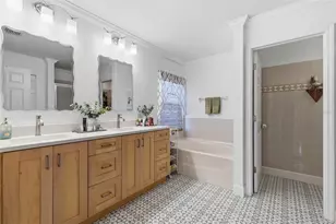 19408 Sandy Springs Cir, Lutz, FL 33558 - Photo 15