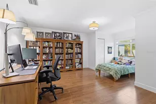 19408 Sandy Springs Cir, Lutz, FL 33558 - Photo 17