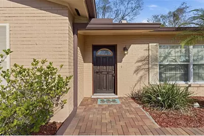 14403 Brentwood Drive, Tampa, FL 33618 - Photo 5