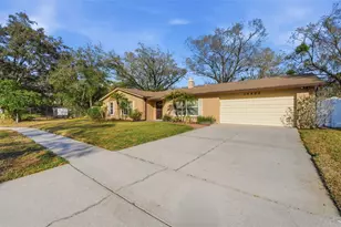 14403 Brentwood Dr, Tampa, FL 33618 - Photo 3