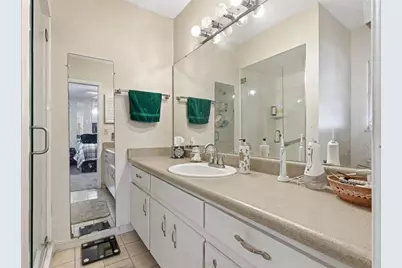 14403 Brentwood Drive, Tampa, FL 33618 - Photo 27