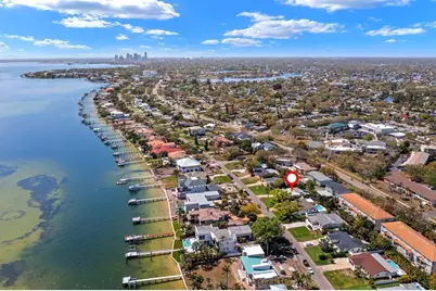 4540 Bayshore Boulevard NE, Saint Petersburg, FL 33703 - Photo 3