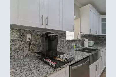 4803 Wishart Boulevard, Tampa, FL 33603 - Photo 11