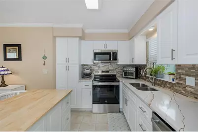 6221 Wilds Drive, New Port Richey, FL 34653 - Photo 13