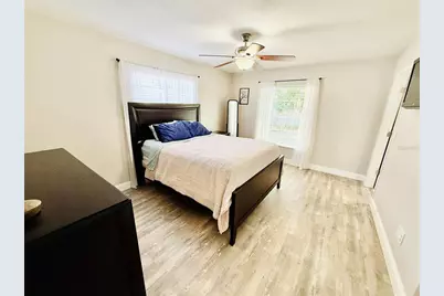 14337 Diplomat Drive, Tampa, FL 33613 - Photo 13