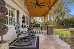 7607 Kinard Rd, Plant City, FL 33565 - Photo 3