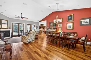 12010 Hardaman Pl, Tampa, FL 33618 - Photo 17