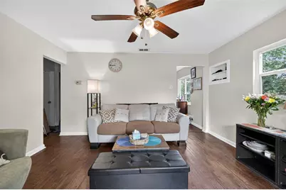 306 E Hydrangia Street, Tampa, FL 33612 - Photo 7