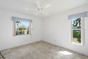 302 Northway Dr, Sun City Center, FL 33573 - Photo 15