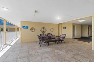 2506 N Rocky Point Dr, Tampa, FL 33607 - Photo 39