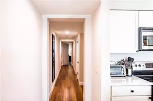 2506 N Rocky Point Dr, Tampa, FL 33607 - Photo 27