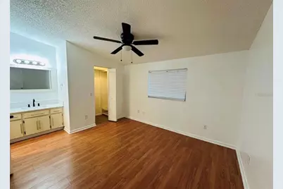 4010 Pine Limb Court, Tampa, FL 33614 - Photo 5