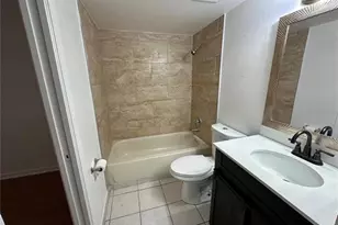 4010 Pine Limb Ct, Tampa, FL 33614 - Photo 7