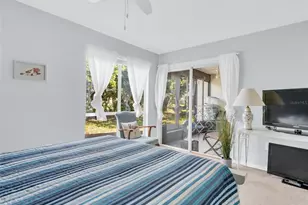 617 Windrush Bay Dr, Tarpon Springs, FL 34689 - Photo 15