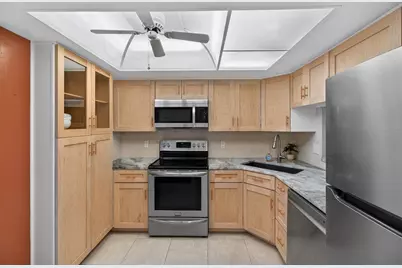 2621 Cove Cay Drive #902, Clearwater, FL 33760 - Photo 41