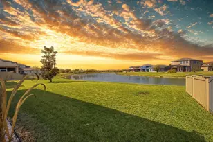 29003 Trevi Pl, Wesley Chapel, FL 33543 - Photo 37