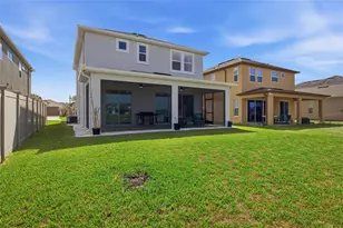 29003 Trevi Pl, Wesley Chapel, FL 33543 - Photo 31