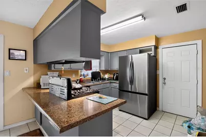 4914 NW 30th Terrace, Gainesville, FL 32605 - Photo 11