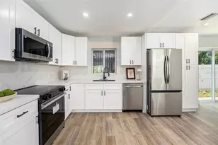 4925 Alcazar Way S, Saint Petersburg, FL 33712 - Photo 13