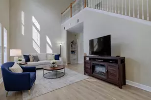 258 Alexander Woods Dr, Plant City, FL 33563 - Photo 5