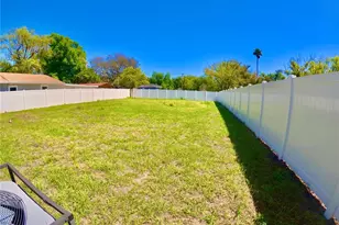 8505 N Brooks St, Tampa, FL 33604 - Photo 29