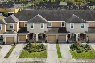7060 Towne Lake Rd, Riverview, FL 33578 - Photo 3
