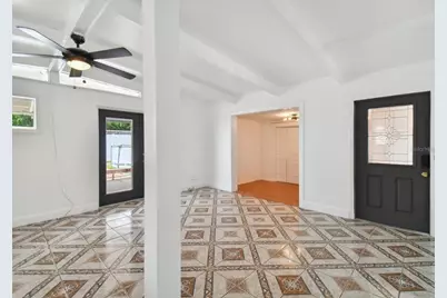 7704 Patrician Place, Tampa, FL 33619 - Photo 5