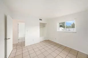 5801 Emerson Ave S, Saint Petersburg, FL 33707 - Photo 11