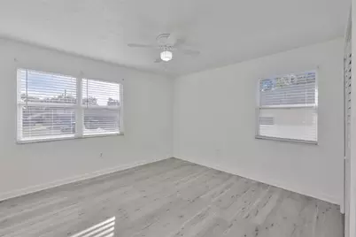 700 Glenwood Avenue S, Clearwater, FL 33756 - Photo 9