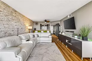 800 Cove Cay Dr, Clearwater, FL 33760 - Photo 21