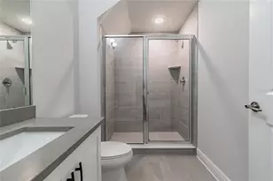 6307 S Main Ave, Tampa, FL 33611 - Photo 5