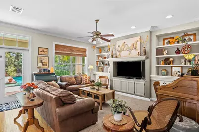 3224 W Lawn Avenue, Tampa, FL 33611 - Photo 15