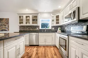 9342 Tradewinds Ave, Seminole, FL 33776 - Photo 11