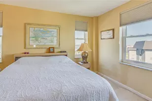 5200 Brittany Dr S, Saint Petersburg, FL 33715 - Photo 27