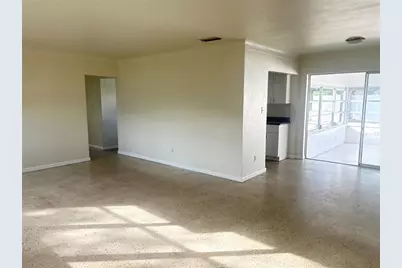 1200 63rd Avenue N, Saint Petersburg, FL 33702 - Photo 3