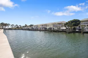 4911 Coquina Key Dr SE, Saint Petersburg, FL 33705 - Photo 37