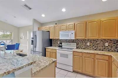 18821 Maisons Drive, Lutz, FL 33558 - Photo 9