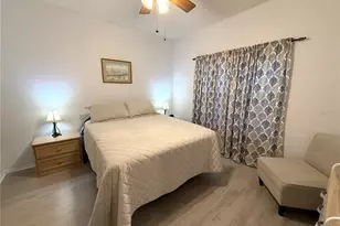 10764 70th Ave, Seminole, FL 33772 - Photo 11