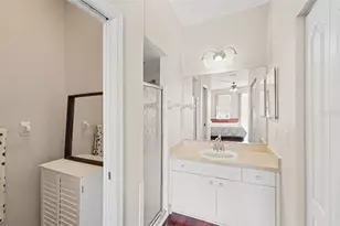 209 Hemingway Dr, Oldsmar, FL 34677 - Photo 11