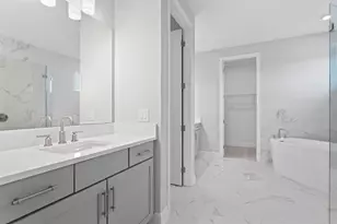 6305 S Main Ave, Tampa, FL 33611 - Photo 23