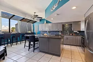 557 Pinellas Bayway, Tierra Verde, FL 33715 - Photo 7