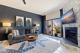 557 Pinellas Bayway, Tierra Verde, FL 33715 - Photo 3