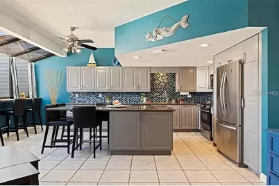 557 Pinellas Bayway #222, Tierra Verde, FL 33715 - Photo 5