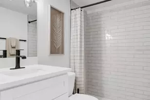 9715 Harrell Ave, Treasure Island, FL 33706 - Photo 17