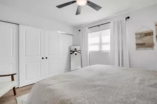 9715 Harrell Ave, Treasure Island, FL 33706 - Photo 19