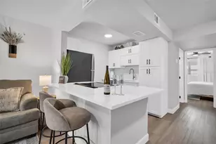 9715 Harrell Ave, Treasure Island, FL 33706 - Photo 9