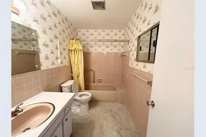 2400 Columbia Drive #18, Clearwater, FL 33763 - Photo 15