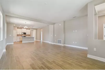 5010 22nd Street N, Saint Petersburg, FL 33714 - Photo 5