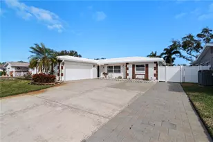 13565 86th Ave, Seminole, FL 33776 - Photo 3