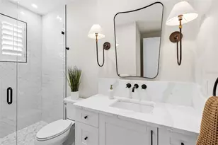 1811 Bayou Grande Blvd NE, Saint Petersburg, FL 33703 - Photo 13